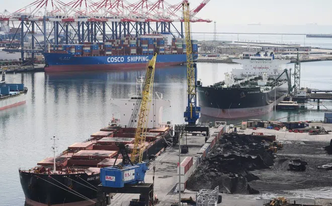 Các nước phản ứng ra sao trước biến động thuế quan mới của Mỹ?