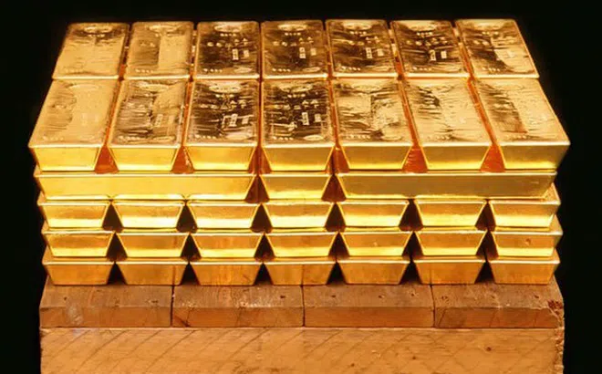 Giá vàng tăng kỷ lục, KSV gánh lỗ cho công ty con