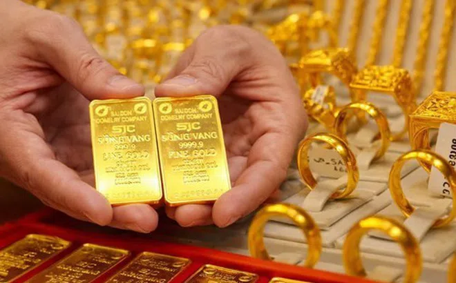 Giá vàng chiều nay 27/2: Vàng nhẫn, vàng SJC Bảo Tín Minh Châu tách đi riêng