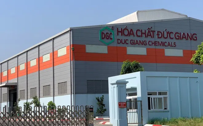 Hóa chất Đức Giang hé lộ nguyên nhân chính khiến cổ phiếu DGC lao dốc