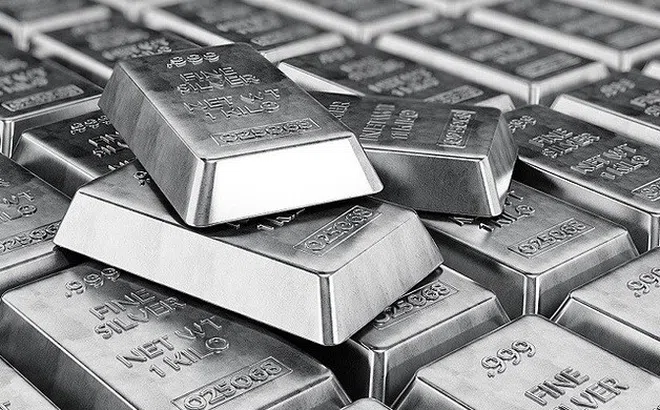 Giá bạc hôm nay (27/3): Giá bạc trong nước tiếp đà giảm, bạc thế giới lại phục hồi mạnh
