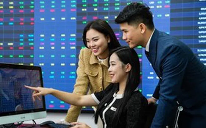 Dự báo VN-Index nối dài nhịp tăng, mục tiêu 1.745 điểm trong ngắn hạn