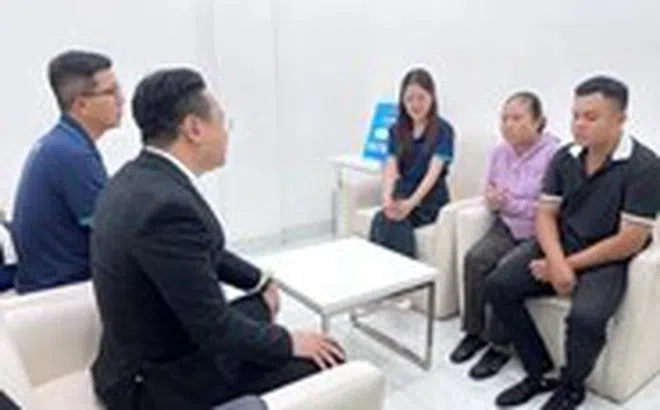 Bảo hiểm số OPES chi trả gần 1 tỉ đồng cho gia đình khách mua bảo hiểm