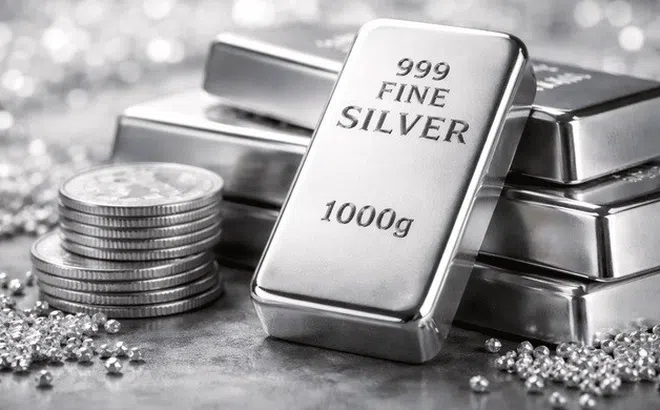 Giá bạc hôm nay (13/4): Giá bạc trong nước và thế giới đồng loạt giảm sâu