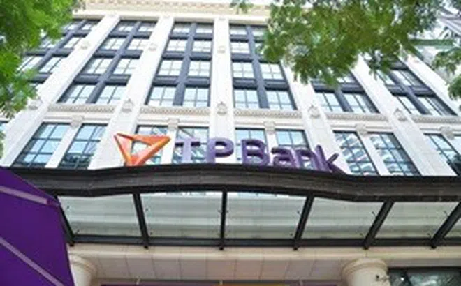 TPBank lãi 2.106 tỷ đồng quý I, tăng trưởng dịch vụ bù áp lực chi phí