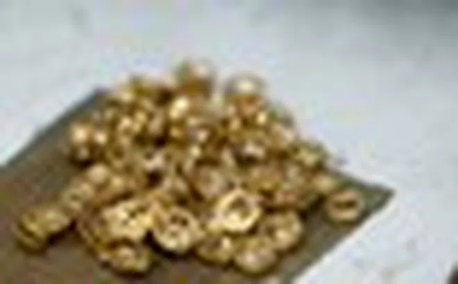 Quốc gia châu Á bất ngờ kêu gọi dừng mua vàng: 1,4 tỷ dân đứng ngồi không yên