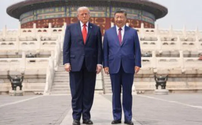 Vừa đặt chân đến một công trình ở Trung Quốc, Tổng thống Trump ngỡ ngàng thốt lên "Thật đáng kinh ngạc!"