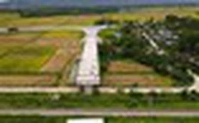 Vì sao cầu vượt đường sắt Bắc - Nam thuộc dự án 442 tỉ đồng ở Thanh Hóa dừng thi công?