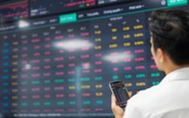 Chứng khoán tuần mới: VN-Index giảm điểm nhưng chưa đáng lo, thị trường đang chờ điều gì?