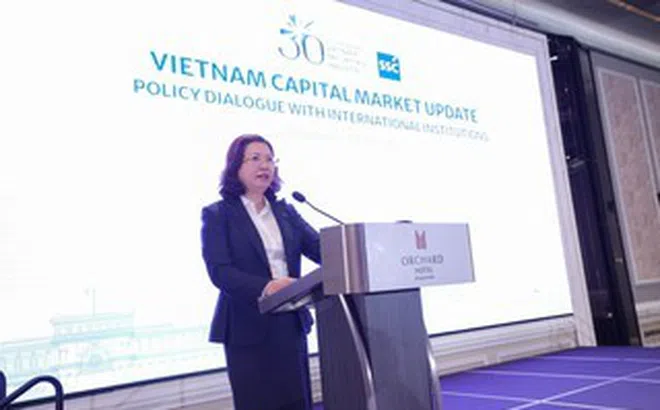 Tập trung "tháo gỡ" nhiều rào cản để thu hút nhà đầu tư chứng khoán