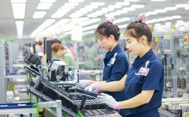 "Cú hích" mua bán điện trực tiếp