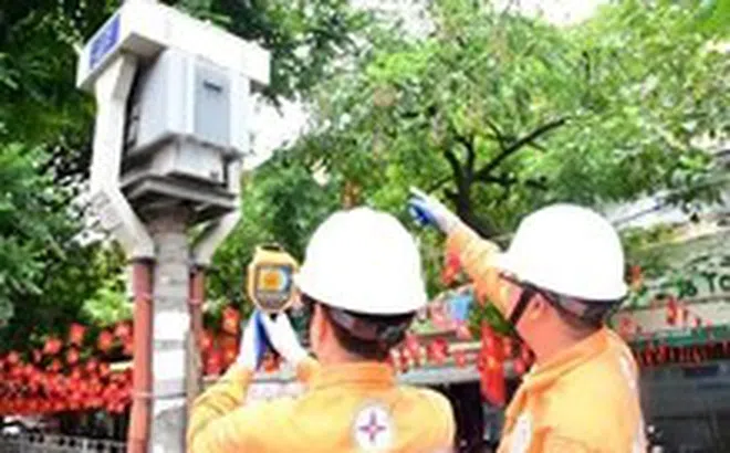 Các tổng công ty điện lực cảnh báo tiền điện có thể tăng đột biến trong tháng 6