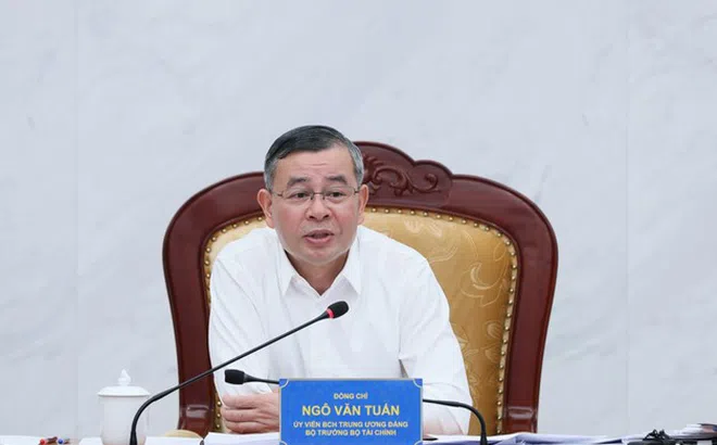 Bộ Tài chính thúc EVN, Petrovietnam, TKV tăng tốc đầu tư, bảo đảm tăng trưởng 2 con số