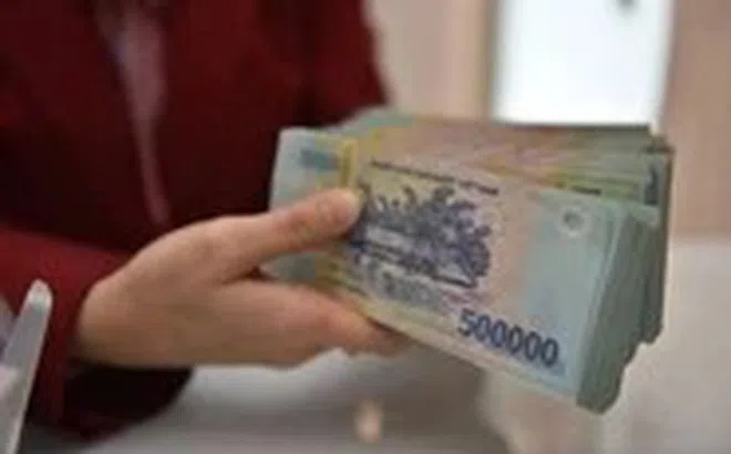 Từ 15-8, vay ngân hàng đến 400 triệu không phải chứng minh tài chính