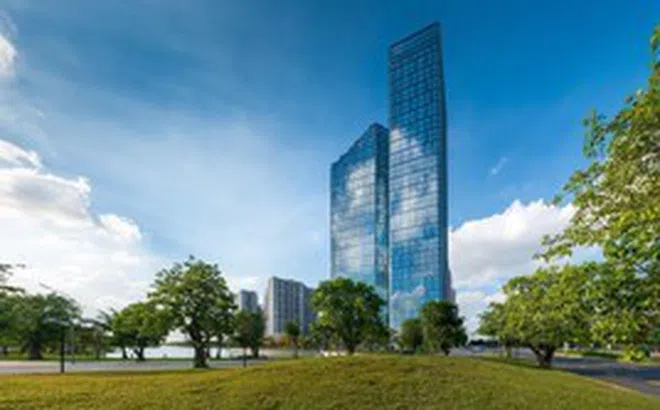 Tập đoàn của tỷ phú Phạm Nhật Vượng có 1 tòa tháp 45 tầng, cao gần 200m, tiêu chuẩn tương đương “đại bản doanh” Apple, Intel, từng được trao giải thưởng tại Mỹ