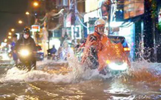 Sau 15h chiều, TP.HCM và các tỉnh miền Đông dự báo lại mưa