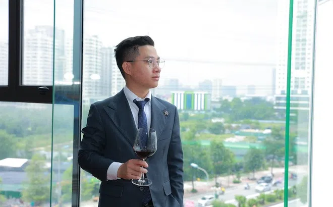 Nguyễn Hoàng Sáng và hành trình nỗ lực trở thành Giám đốc kinh doanh của HT Holdings