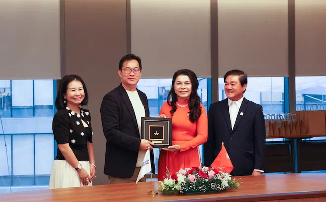 Kim Oanh Group hợp tác chiến lược với Surbana Jurong